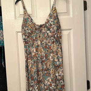 Long maxi dress with built in bra straps and adjustable straps size xxl